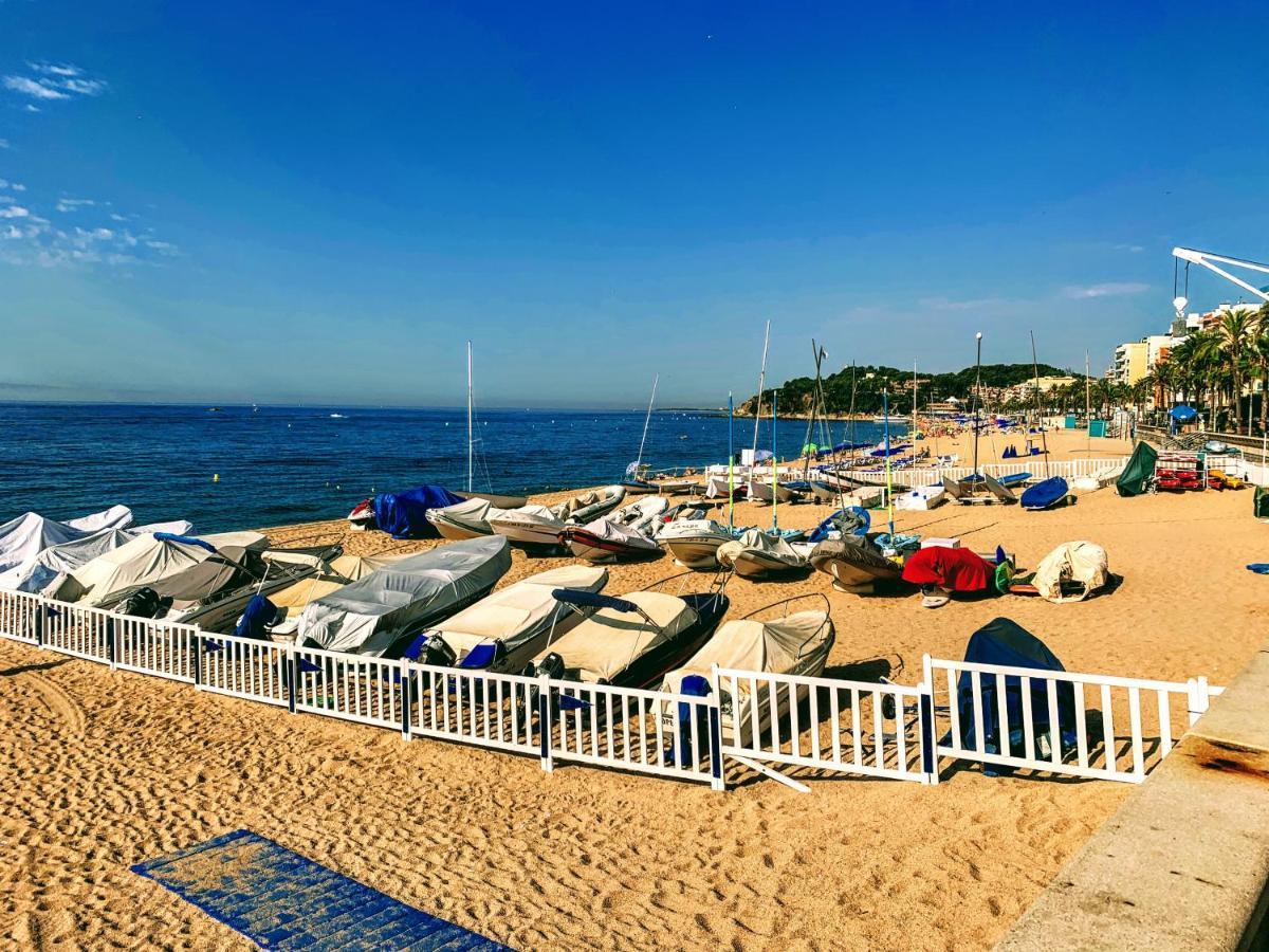 Happy Lloret Льорет-де-Мар Екстер'єр фото